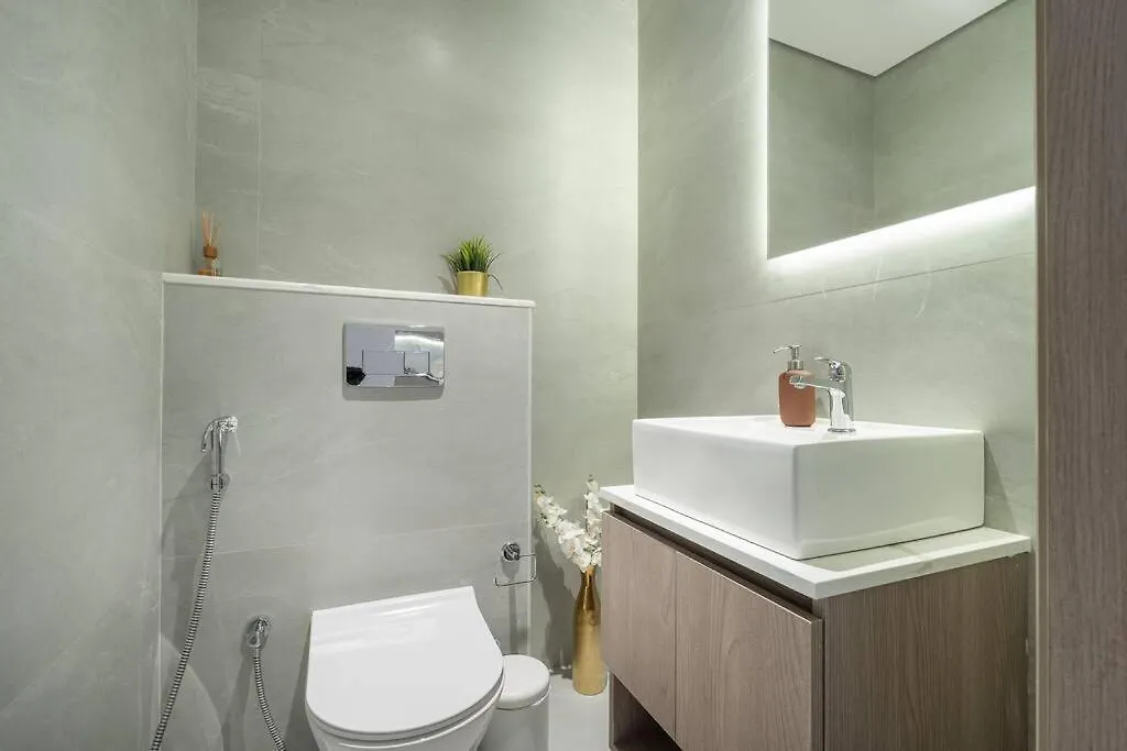 Brand New Listing & Studio City & Czechin Dubaj