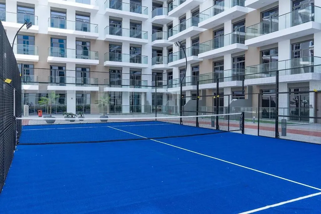 Brand New Listing & Studio City & Czechin Dubai 0*,